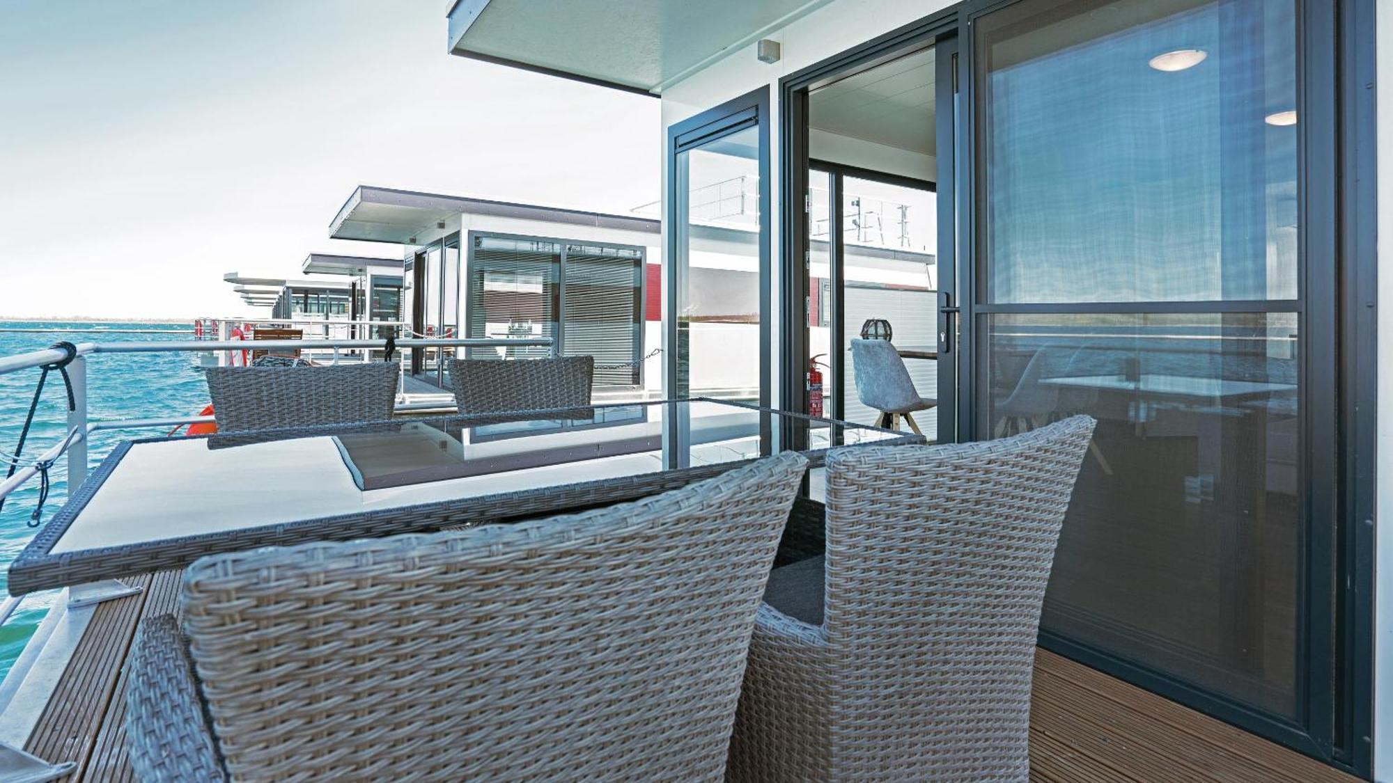 Geiseltalsee Hausboot - Floating House - Hausboot Junior Braunsbedra Εξωτερικό φωτογραφία