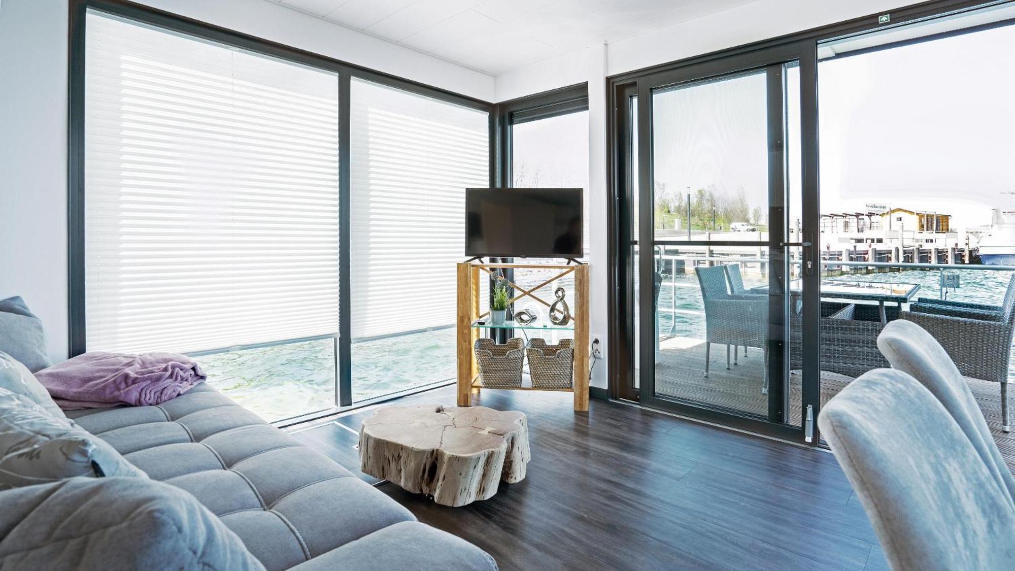 Geiseltalsee Hausboot - Floating House - Hausboot Junior Braunsbedra Εξωτερικό φωτογραφία